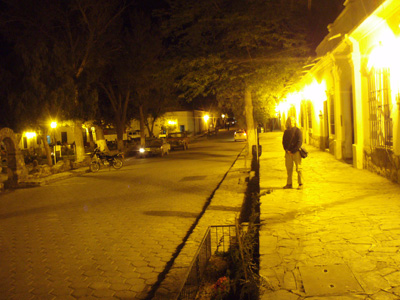 011 PB010122 Cachi at night.jpg